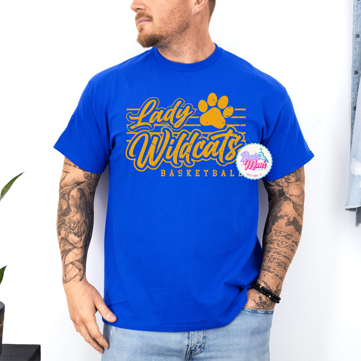 Men’s Old School Lady Wildcats Basketball Tee/Sweatshirt
